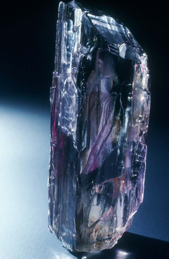 kunzite big rough